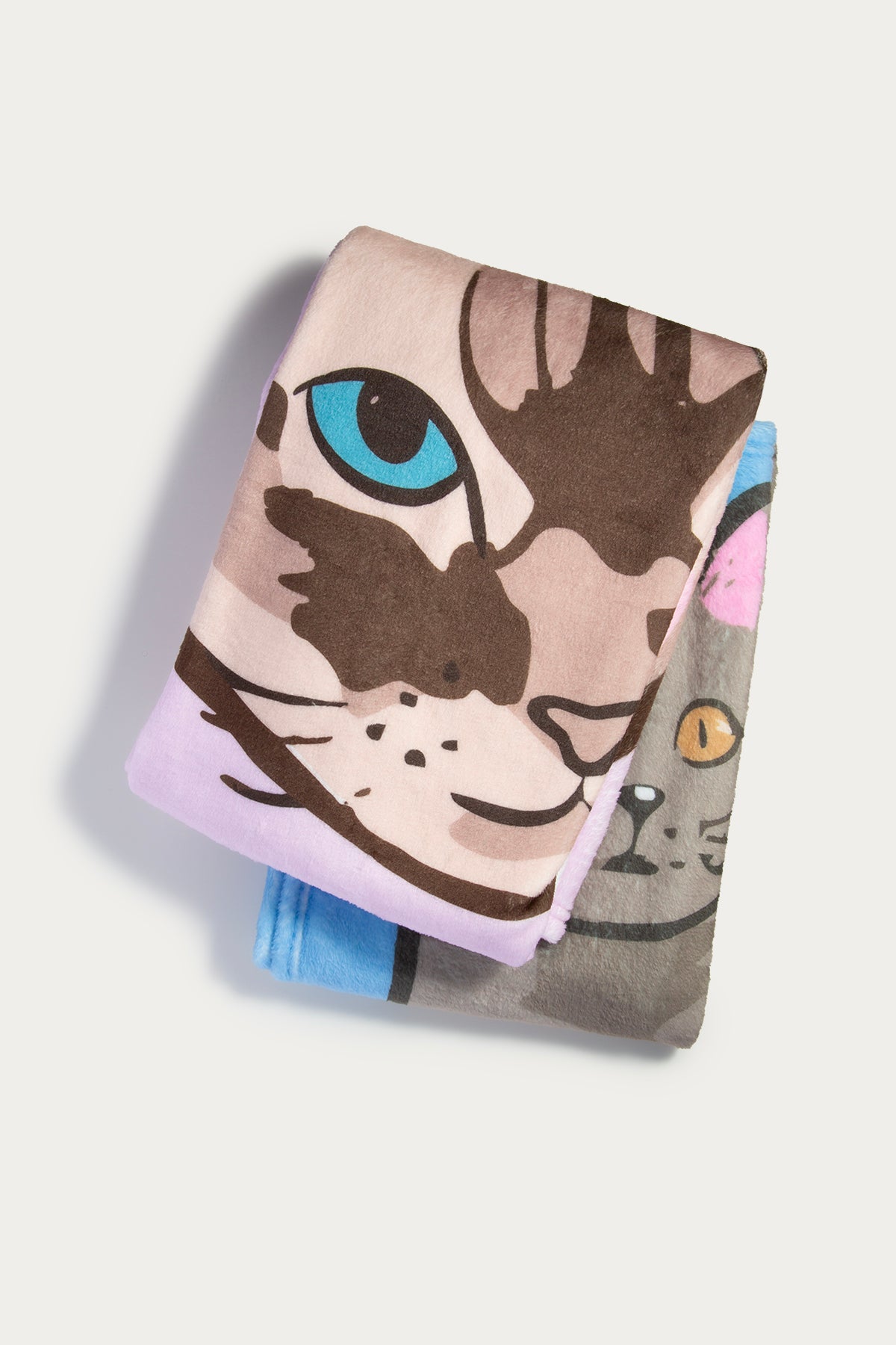 Custom Pet Graphic Blanket | Personalized Dog or Cat Portrait on Plush or Sherpa Fleece