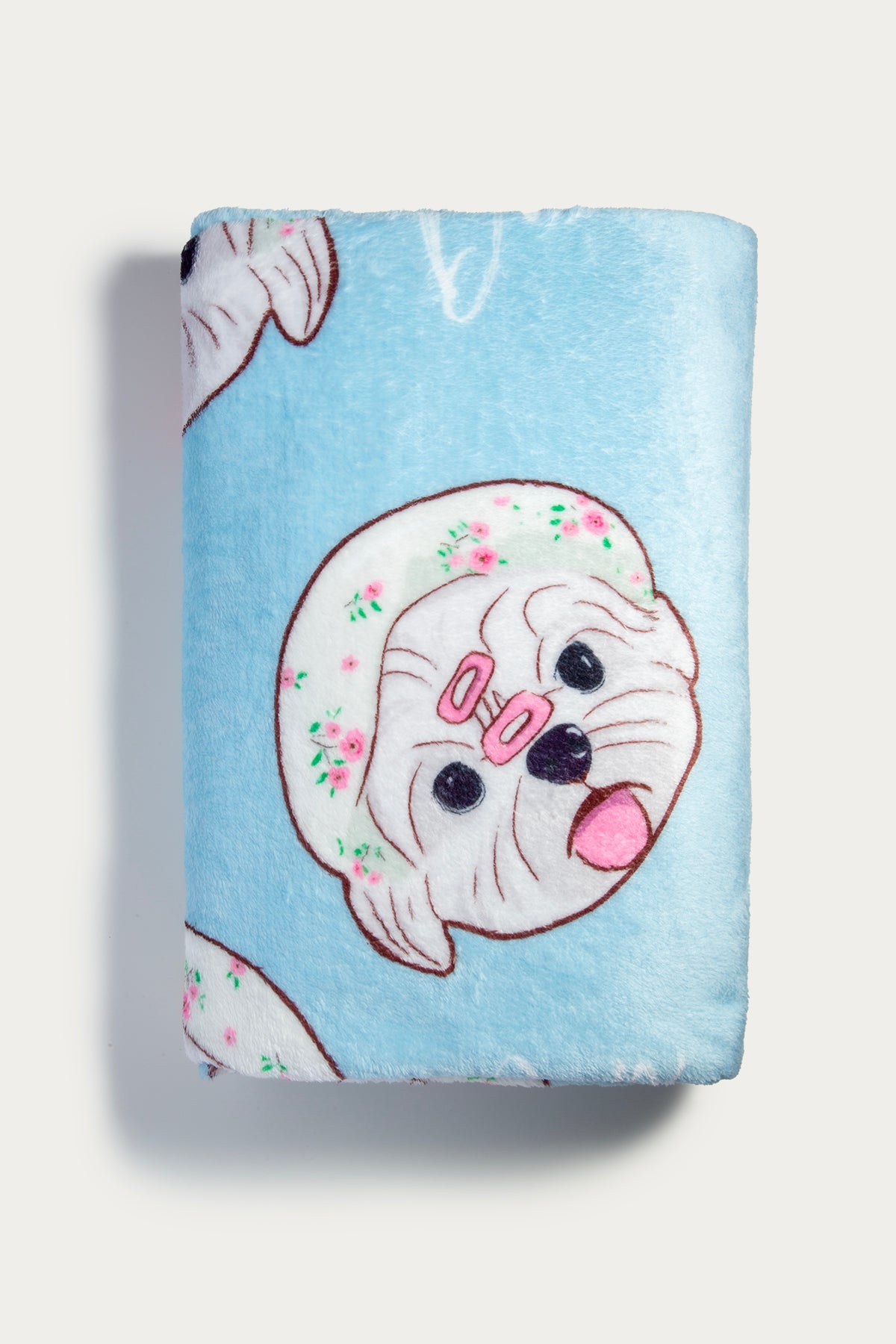 Custom Pet Graphic Blanket | Personalized Dog or Cat Portrait on Plush or Sherpa Fleece